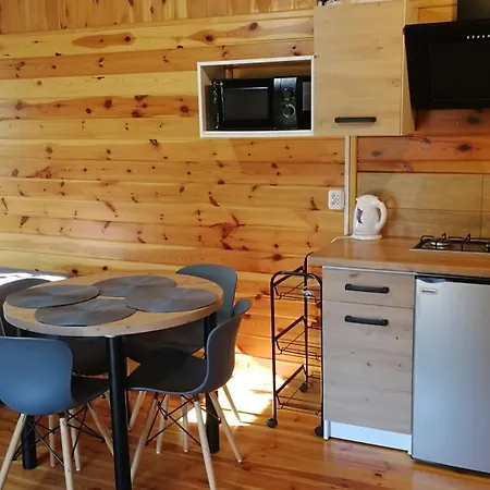 Деревянный коттедж Letniskowy W Centrum Mikolajek